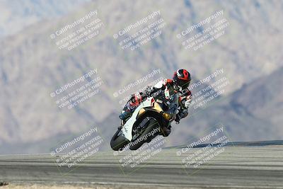 media/Dec-04-2025-Racers Edge (Thu) [[5ebc9f124d]]/3-B Group/6-Session 4 (Turn 9)/